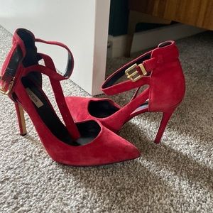 Everyone needs a red pump!